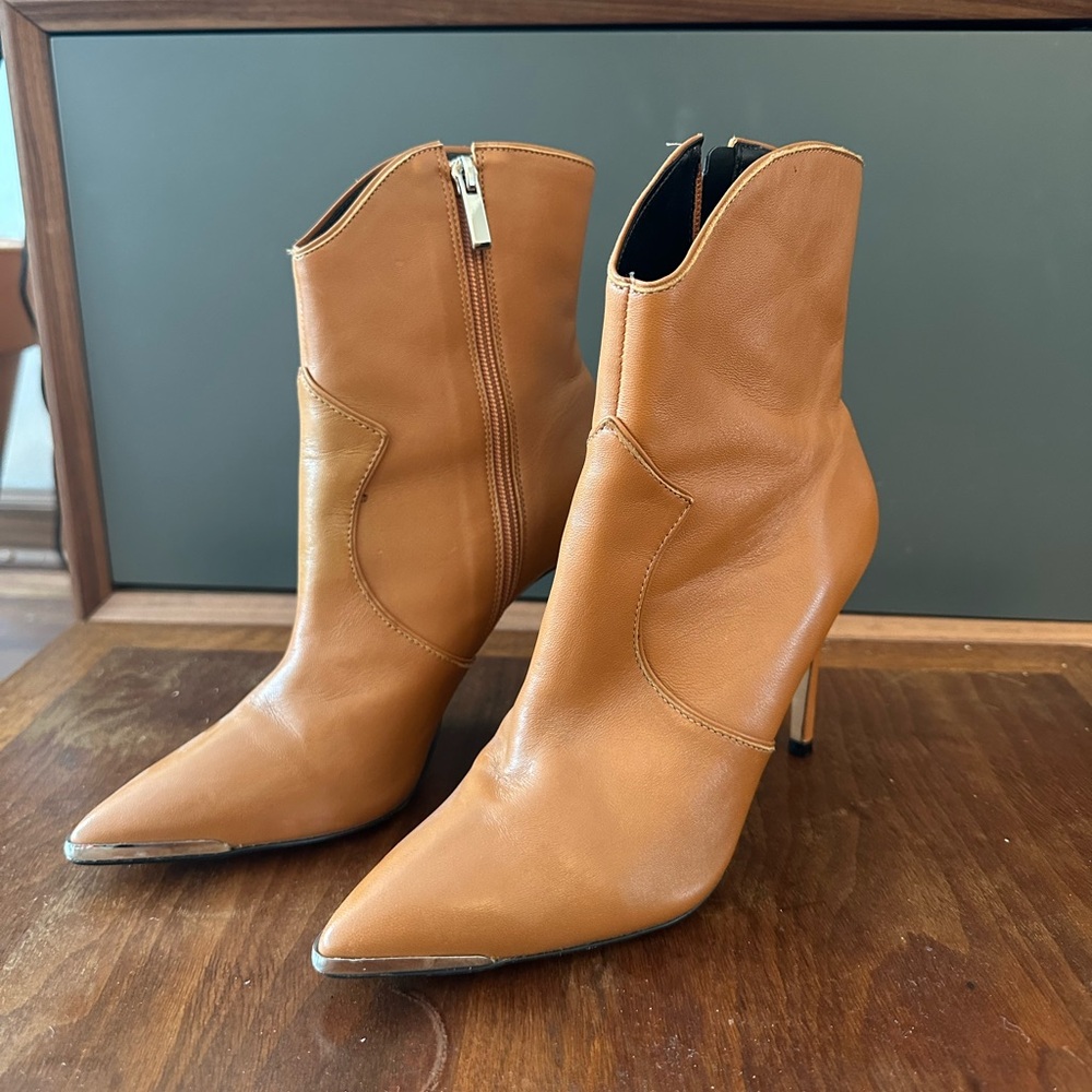 Raye Cowboy Boots